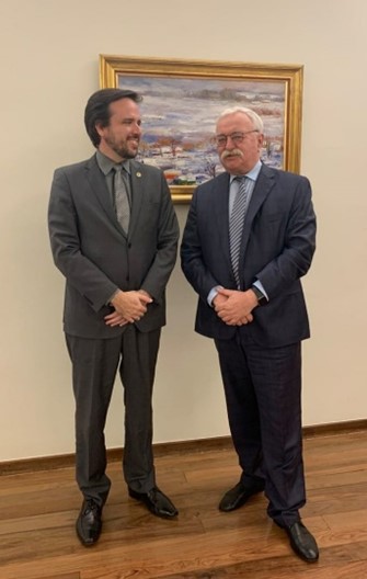 Reunião do Sr. Alexey Labetskiy, Embaixador da Rússia no Brasil, com o Sr. Carlos Manuel Baigorri, Presidente do Conselho Diretor da Agência Nacional de Telecomunicações (ANATEL).